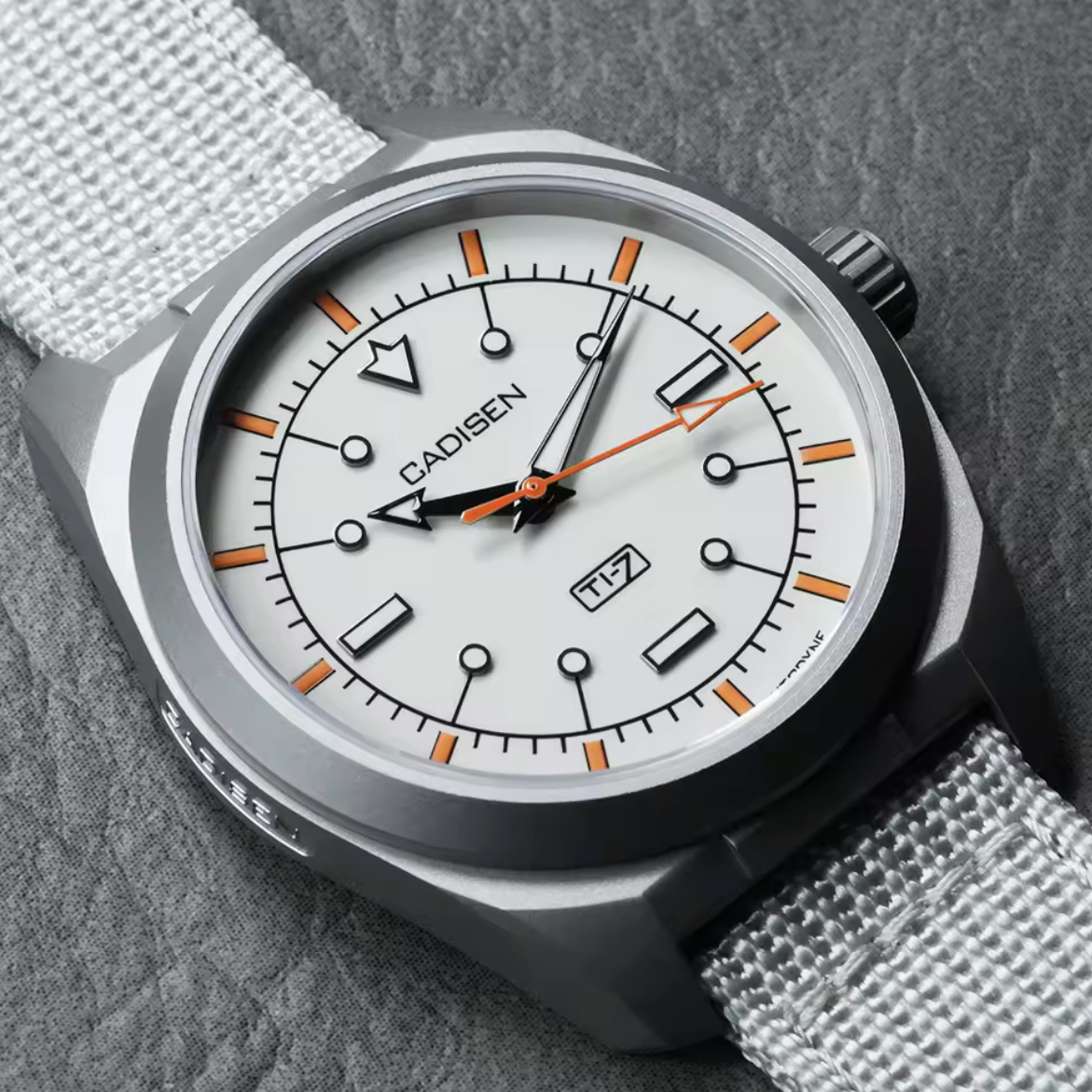 Cadisen TI-7 40mm – Auto Miyota 8215 - Titane