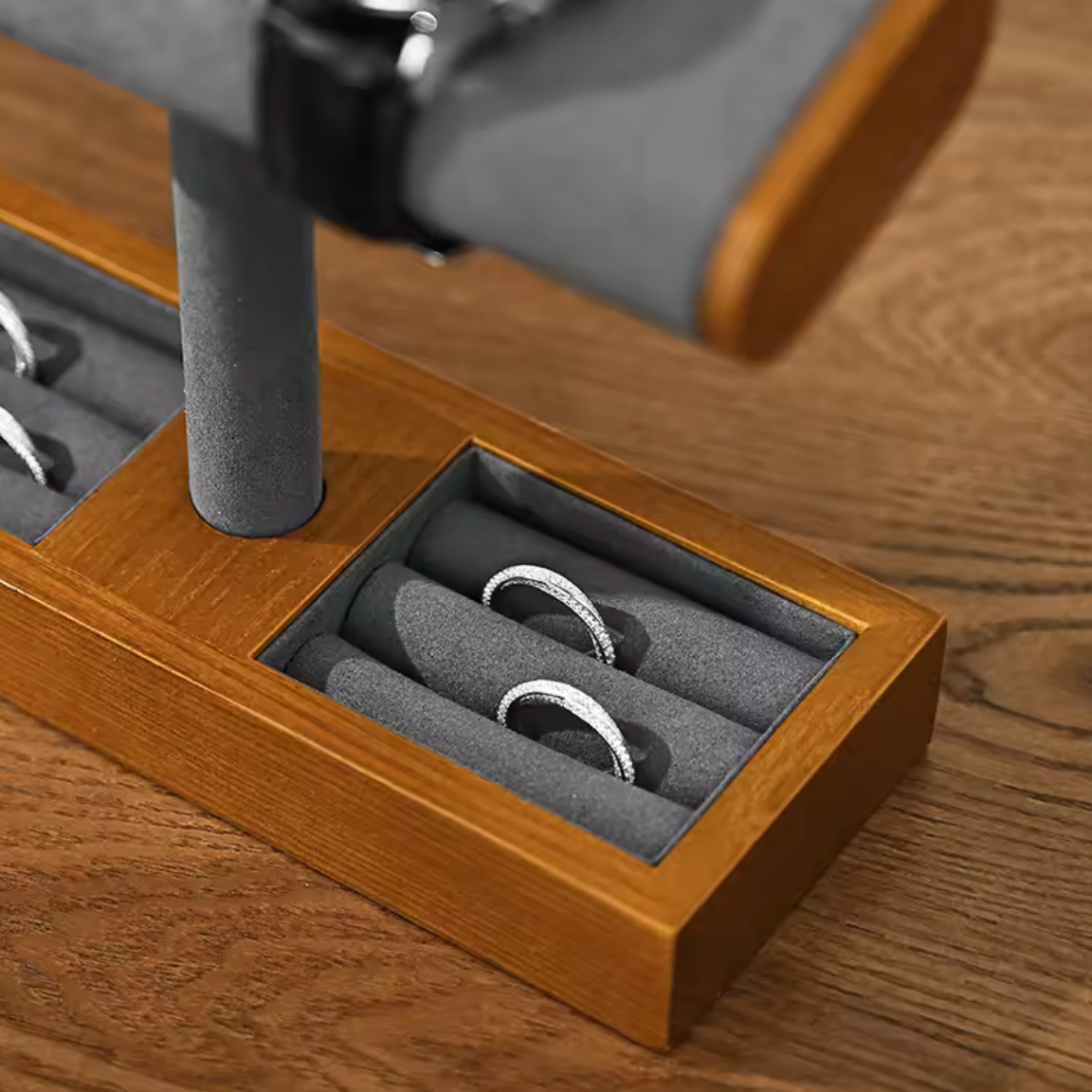 Présentoir Montres en T Bois – 2 ou 4 Montres Gris ou Beige