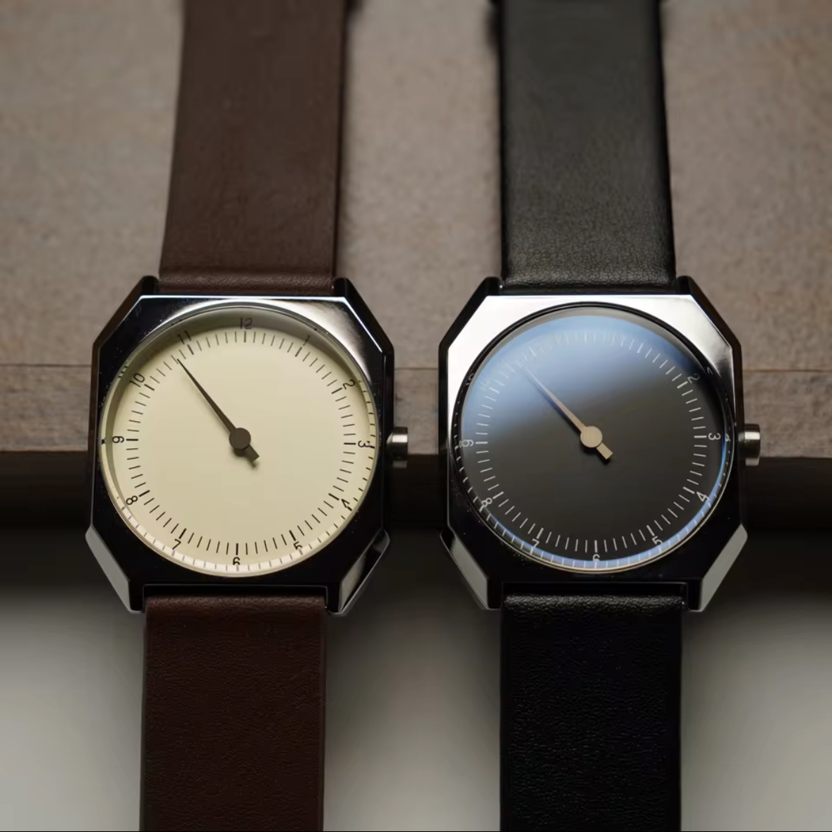 Mono Aiguille 40mm – Quartz Architectural
