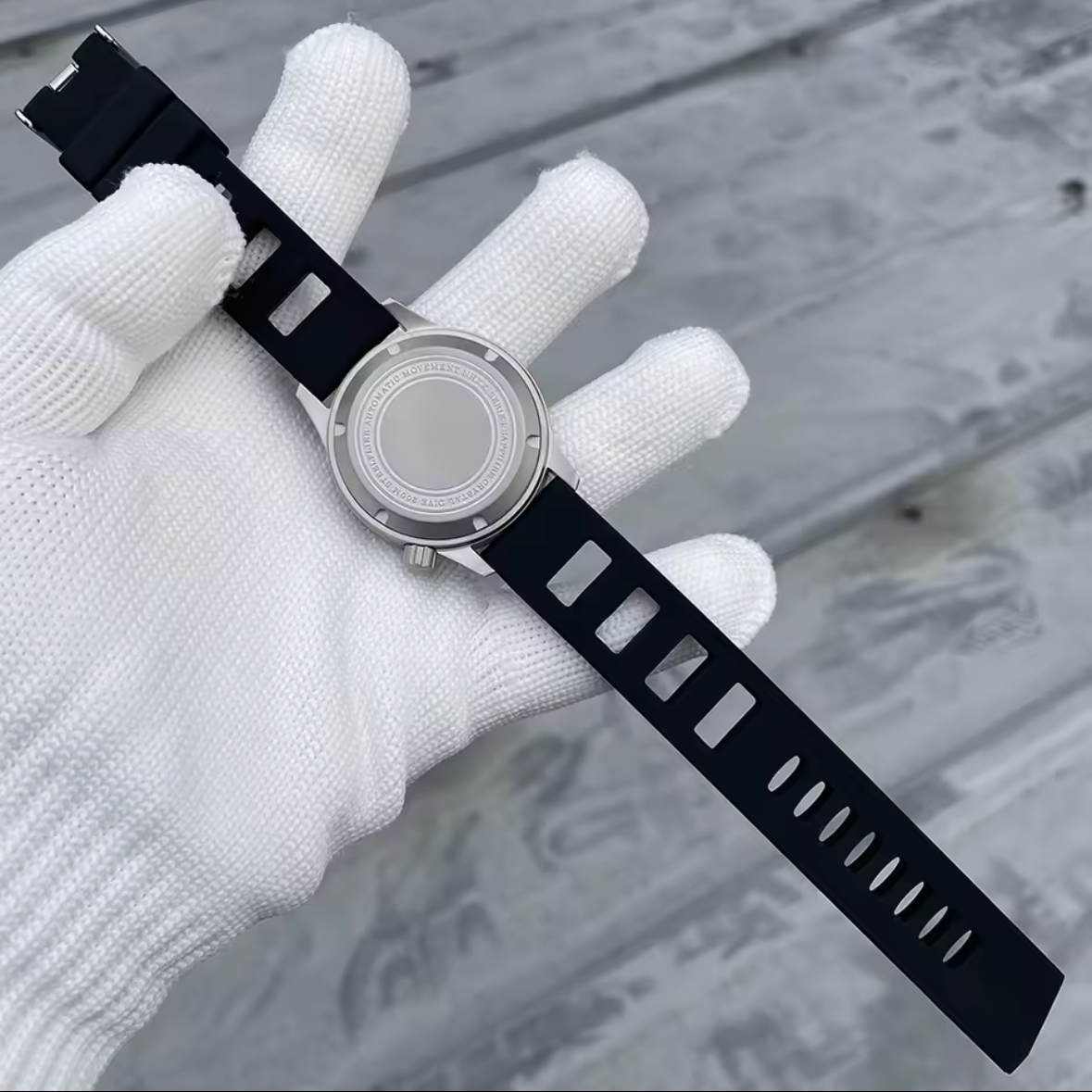 Steelflier 40,2mm - Auto NH35 – Plongée 200m